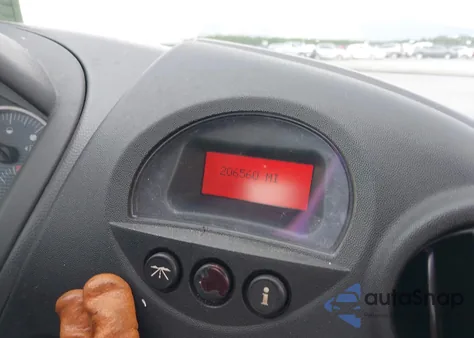 2004 Pontiac Grand Prix Gt1 z USA, uszkodzony, nr VIN 2G2WP522141114363